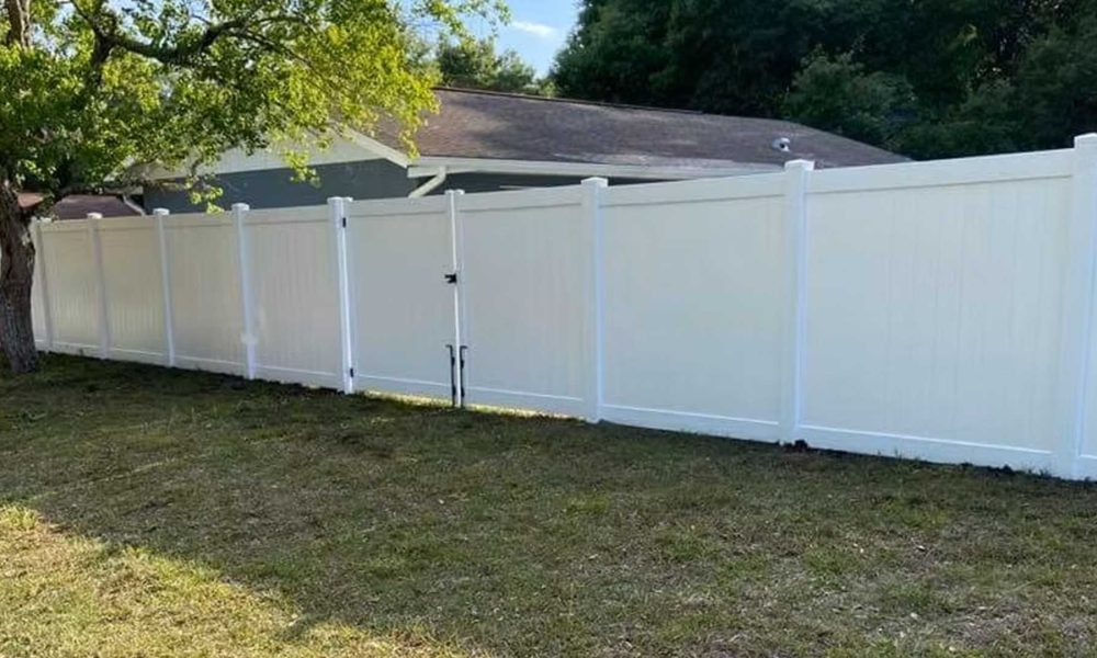 PVC Vinyl Fence & Gate 4
