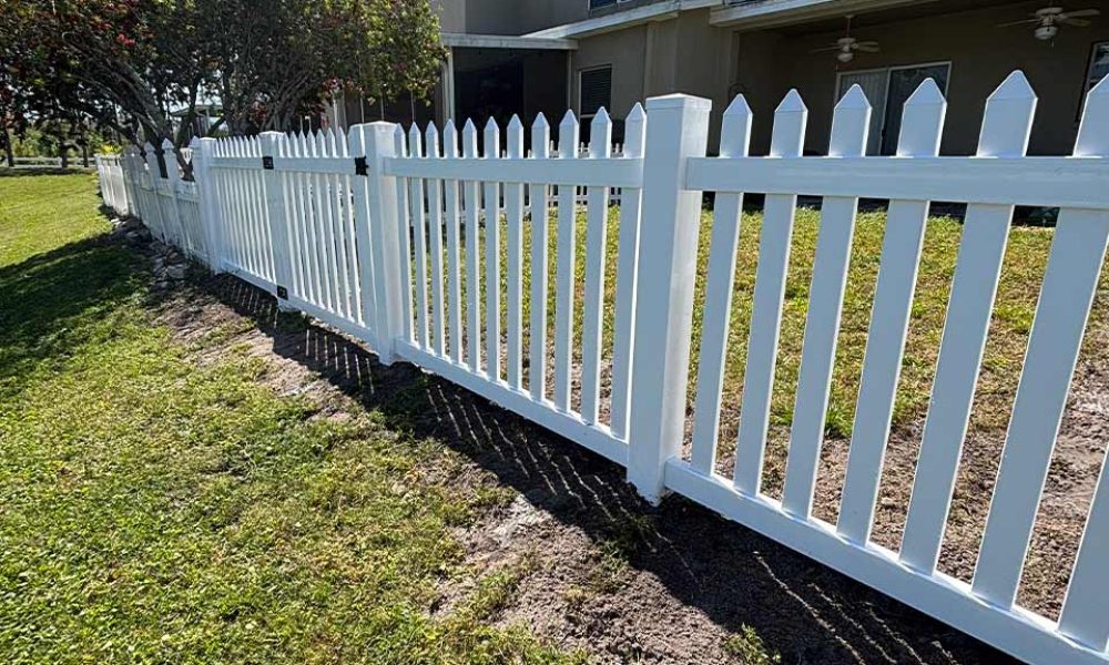 Picket Fence & Gate 1